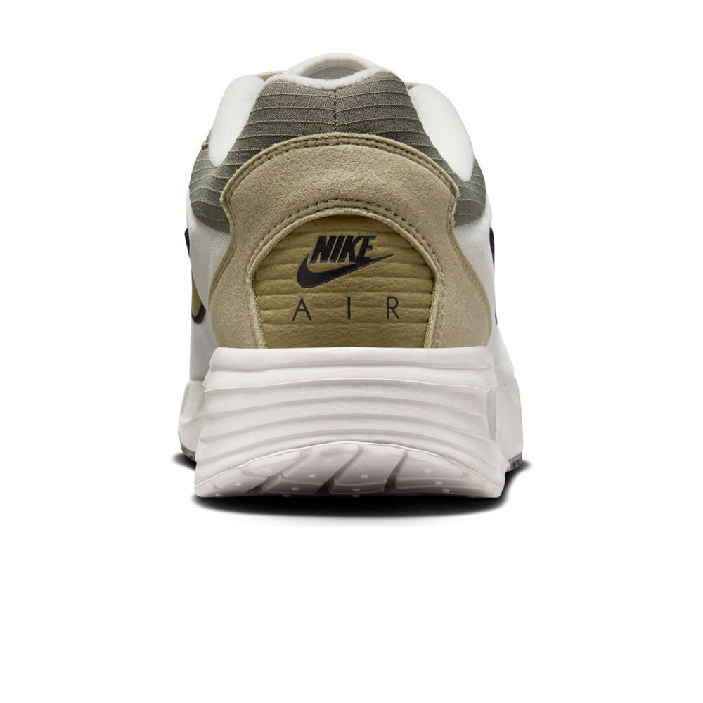 Nike zapatilla moda hombre NIKE AIR MAX SOLO vista trasera