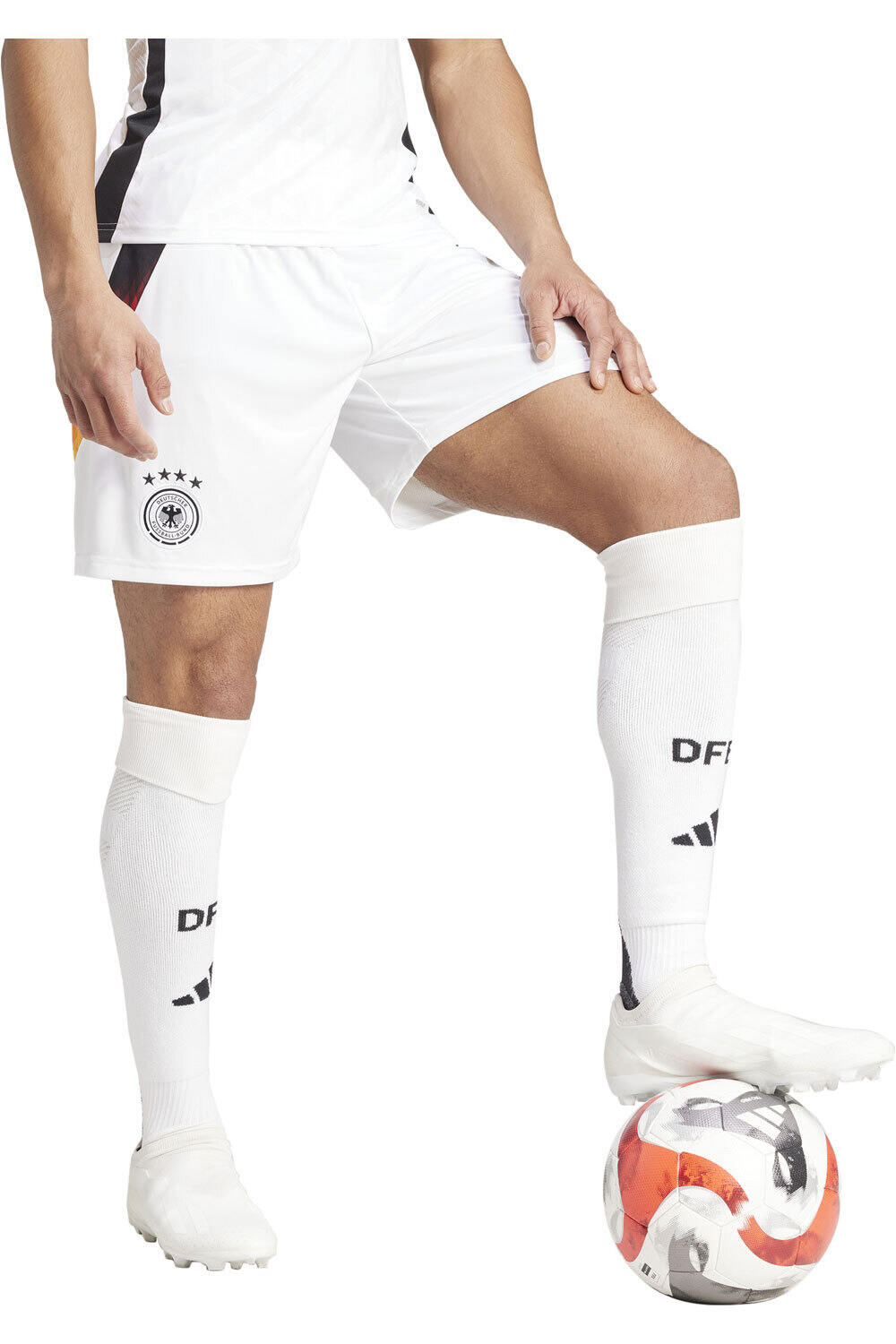 adidas pantalones fútbol oficiales ALEMANIA 24 H SHORT vista detalle