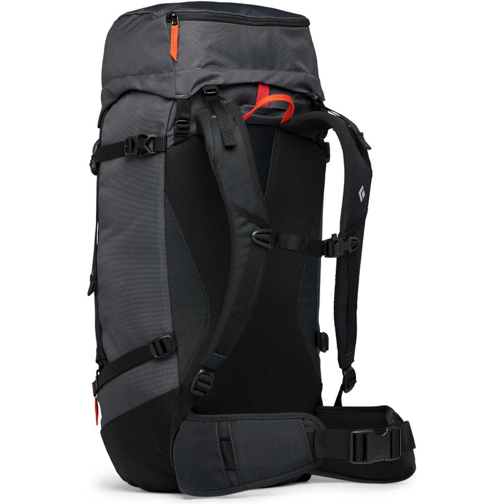 Black Diamond mochila montaña STONE 45 BACKPACK 01