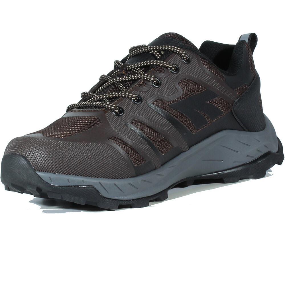 Hi Tec zapatilla trekking hombre TOUBKAL LOW WP vista trasera