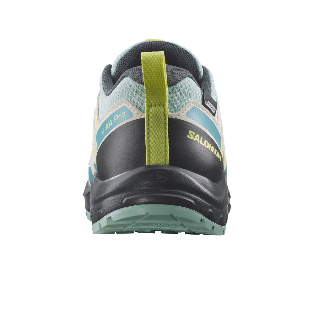 Salomon zapatilla trekking niño XA PRO V8 CSWP J puntera