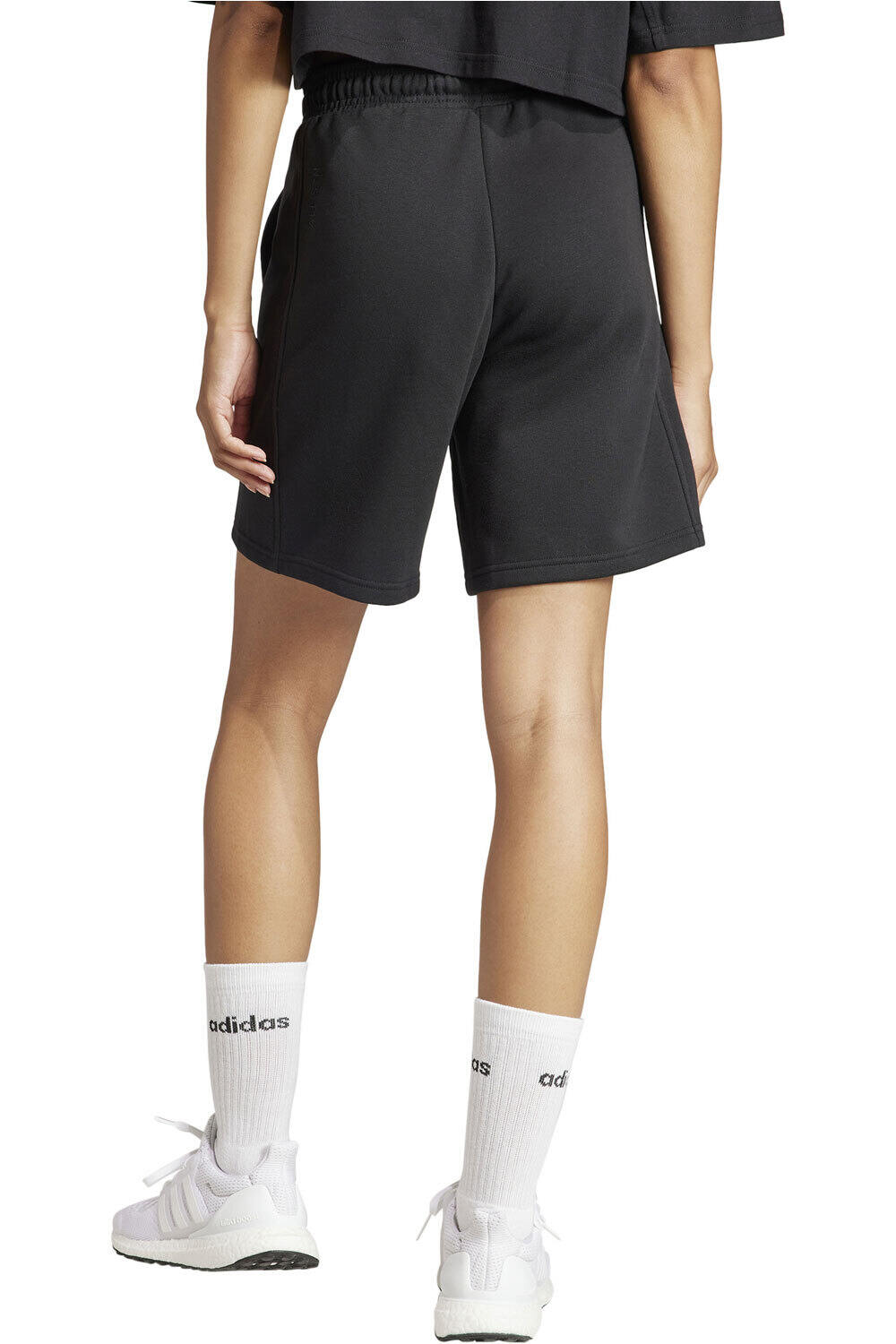 adidas pantalón corto deporte mujer W ALL SZN SHO vista trasera