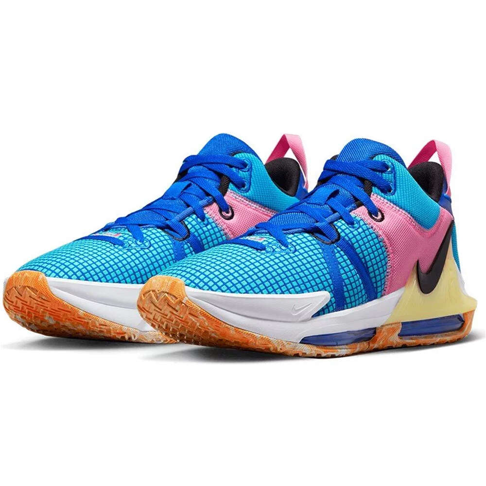 Nike zapatilla baloncesto LEBRON WITNESS VII vista trasera