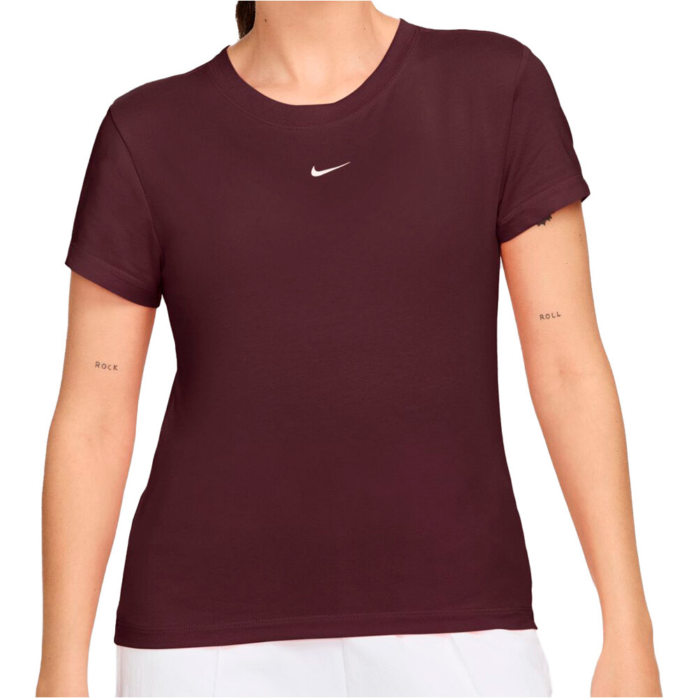 Nike sportswear chill camiseta manga corta mujer