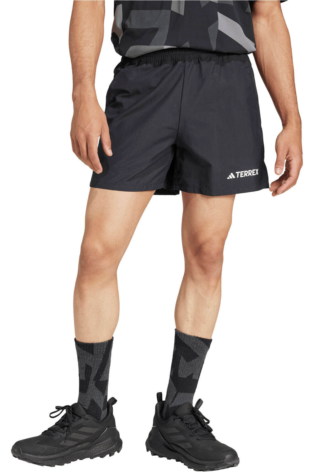 Terrex multi pantalón corto montaña hombre Negro (XS)