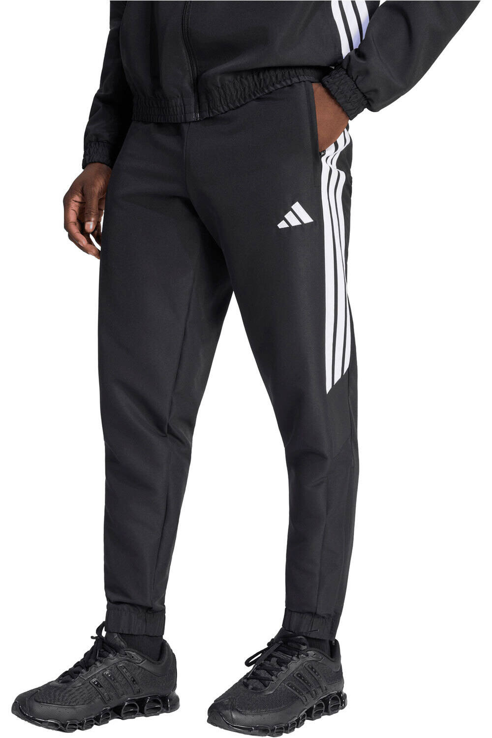 Tiro 26 essentials woven pantalón hombre Negro (L)