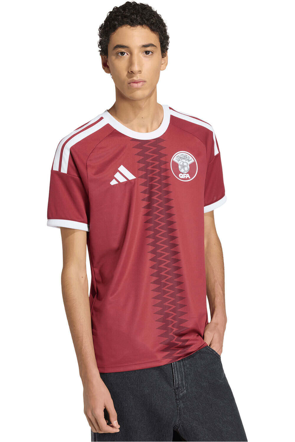 Qatar mundial 2026 primera equipacion camiseta de fútbol oficiales Granate (M)